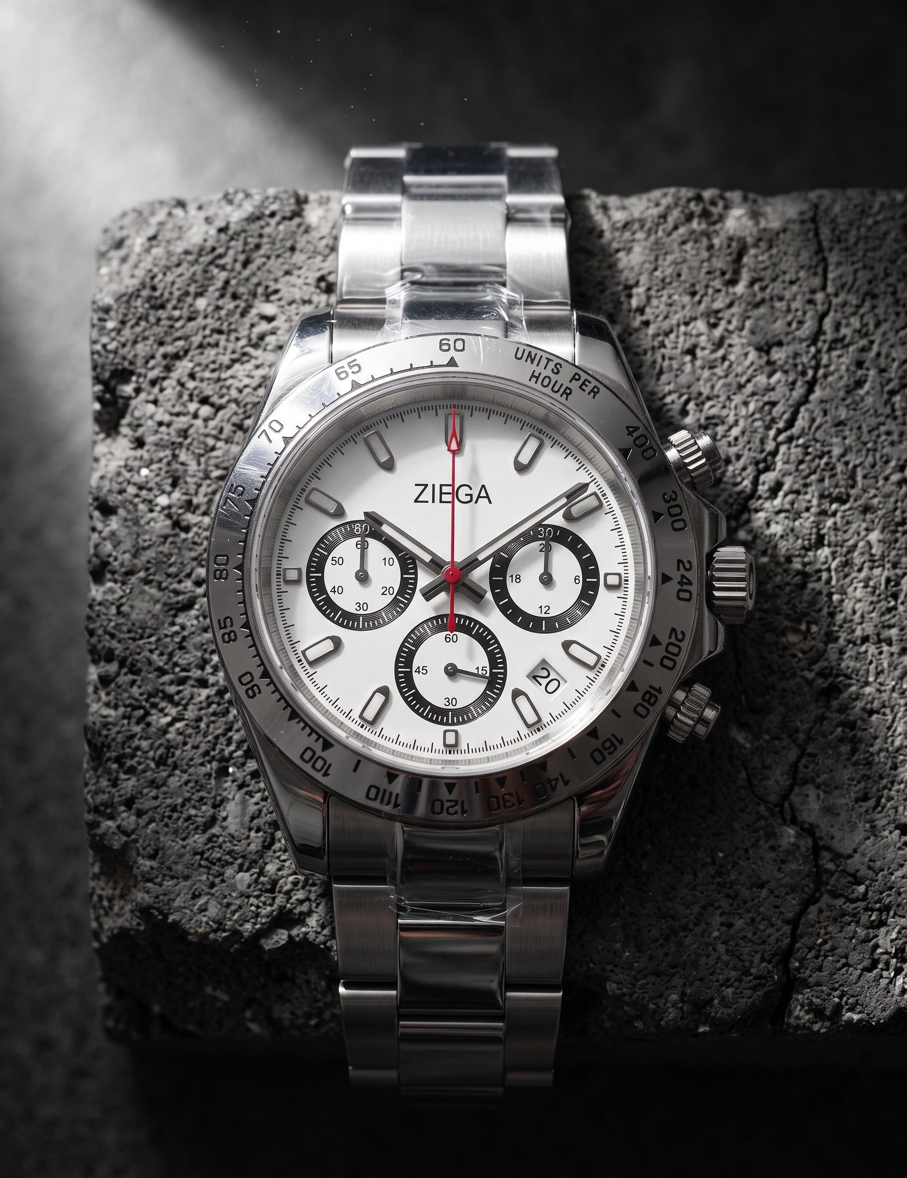Ziega Meridian Chronograph, White